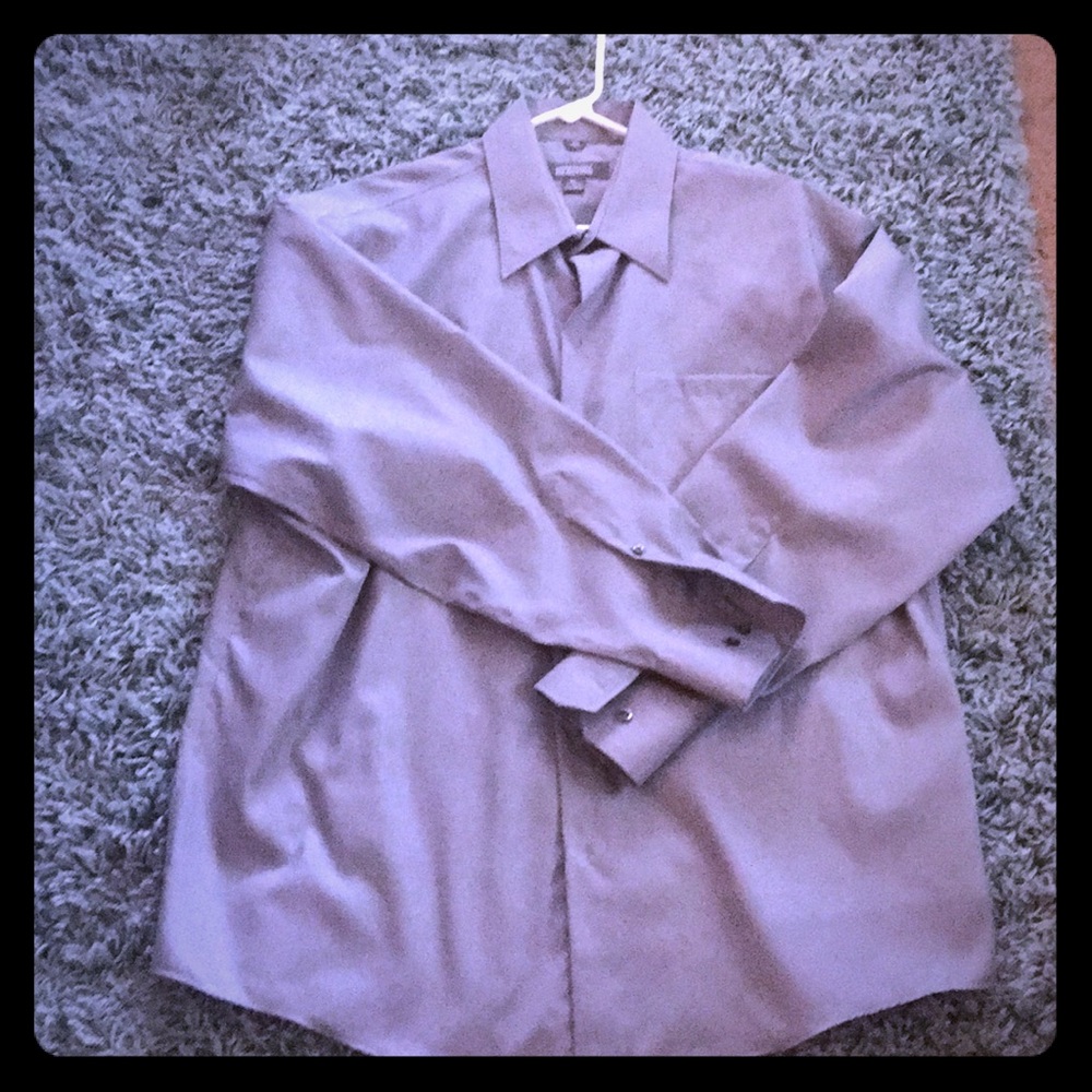 Men’s Dress Shirt